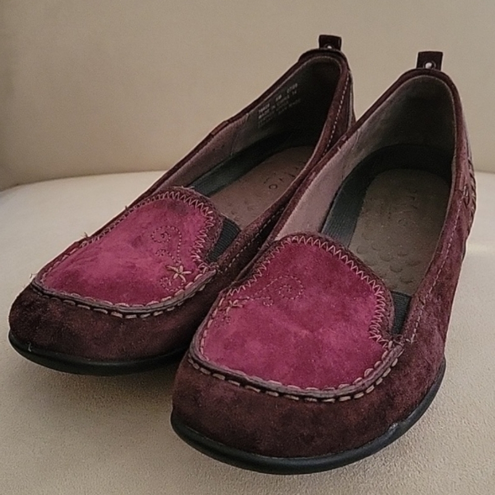 Privo by Clark's Flats Shoes Size 8